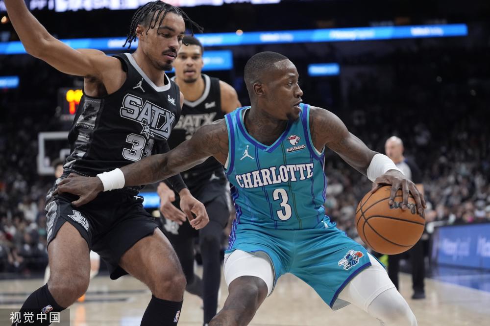 展现出了强 展现出了强